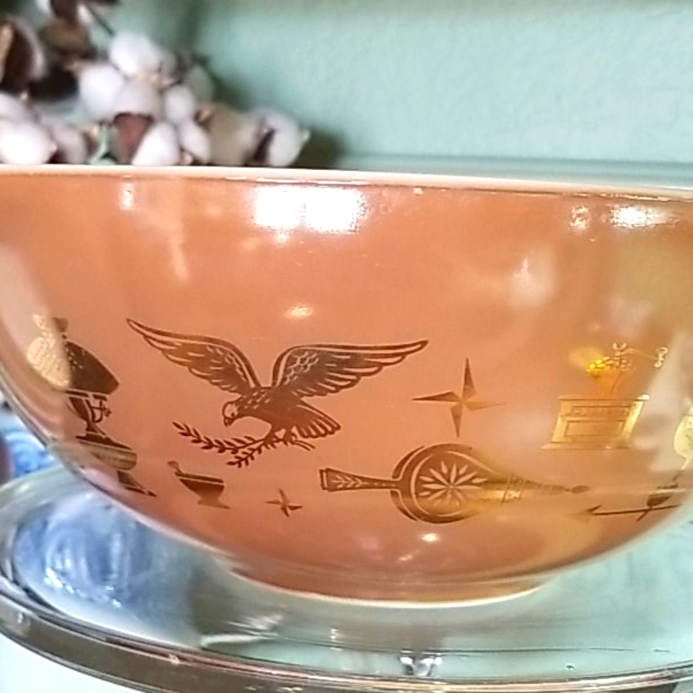 1962 Pyrex Early American Mixing Bowl